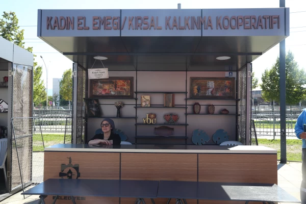 Kadın El Emeği Kırsal Kalkınma Kooperatif Mağazaları
